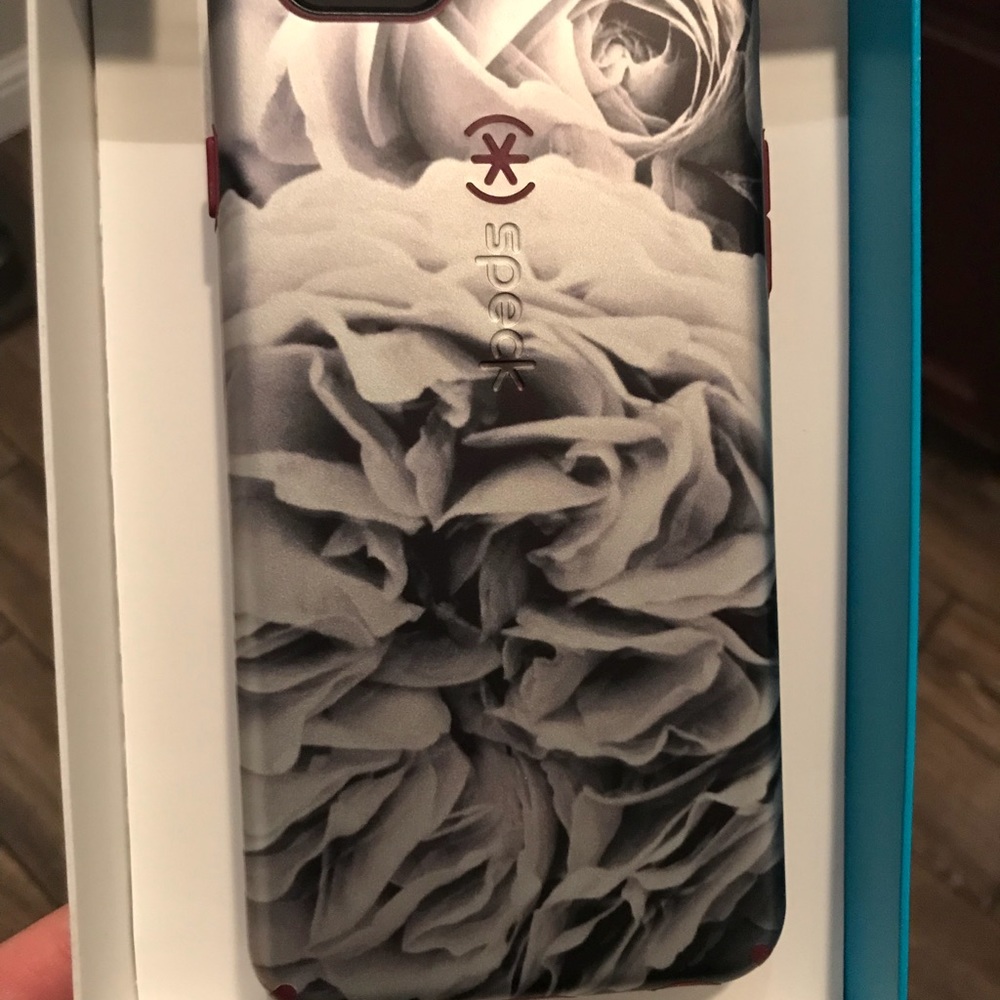 Like new speck inked case for iPhone 6 Plus